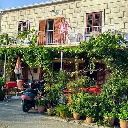 Apartman Kristina Διαμέρισμα Žuljana